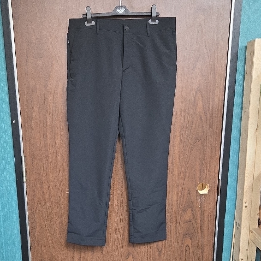 Banana Republic Size 34x30 Black Lightweight Performance Style Pant